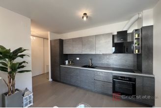 014 2053 23 Rijeka Luxury apartment with sea view and terrace for rent