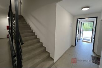 016 2053 24 rijeka modern apartment with sea view for rent