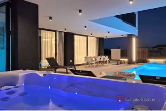 013 2043 183 Zadar Modern villa with open sea view for sale