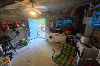 020 2021 414 island drvenik dalmatian stone house for sale