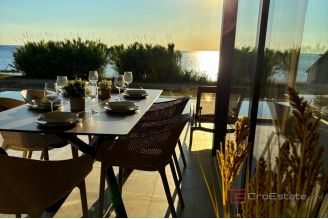 015 2021 415 island pag Apartment first row to the sea for sale