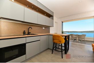 020 2021 417 trogir luxury penthouse with roof terrace for sale