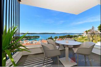 020 2021 417 trogir luxury penthouse with roof terrace for sale