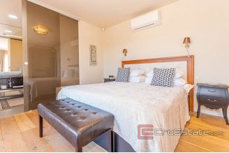 020 2021 364 sibenik luxury stone villa with_pool for sale