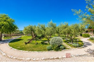 020 2021 364 sibenik luxury stone villa with swimming pool for sale
