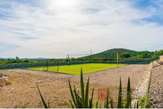 020 2021 364 sibenik luxury stone villa with_pool for sale