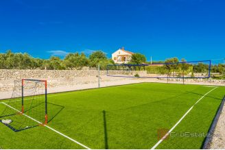 020 2021 364 sibenik luxury stone villa with swimming pool for sale
