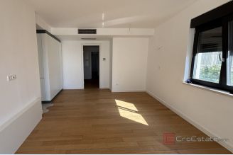 001 2035 277 Split Meje Luxury apartment in a new building for sale
