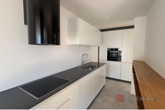 017 2035 277 Split Meje Luxury apartment in a new building for sale