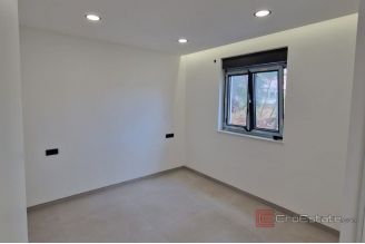 008 1026 34 island vir luxury two bedroom apartment for sale