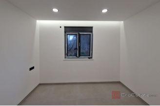 008 1026 34 island vir luxury two bedroom apartment for sale