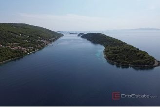 007 2031 207 Korcula Building plot with sea view for sale
