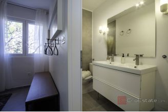 013 2022 474c rogoznica penthouse with terrace and sea view for sale