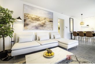 013 2022 474 Rogoznica modern house near the beach for sale