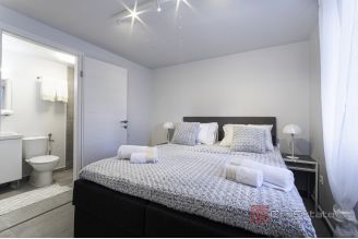 013 2022 474 Rogoznica modern house near the beach for sale