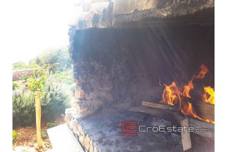 12 4188 30 Hvar detached house sea view for sale