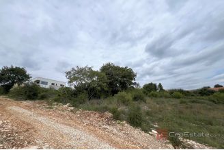 006 2053 25 pula land with project for modern villa for sale