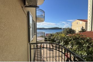 017 2035 283 Trogir two bedroom apartment with sea view for sale