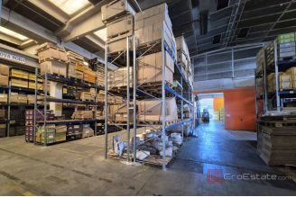 006 2016 677 solin spacious production and storage space for rent