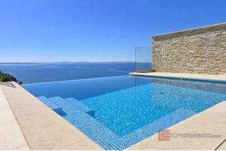 020 2031 208 near split a modern villa with infinity pool for sale