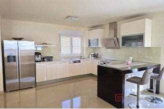 020 2031 208 near split a modern villa with infinity pool for sale