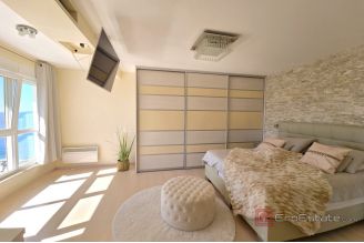 020 2031 208 near split a modern villa with infinity pool for sale