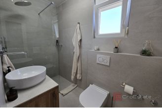 020 2031 208 near split a modern villa with infinity pool for sale