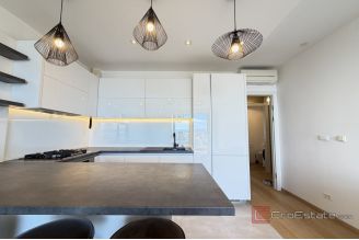 014 2022 476 Split Modern two bedroom apartment with sea view for rent