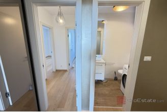 014 2022 476 Split Modern two bedroom apartment with sea view for rent