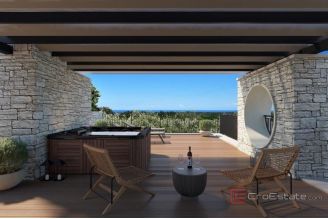 009 1014 40 porec modern villa in peaceful setting for sale