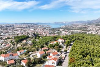 004 2049 74 Split area Building land in a peaceful location for sale