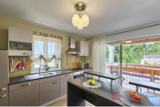 013 1014 43 Porec Modern villa with pool for sale