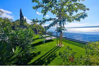 020 2021 420 near zadar villa first row to the sea for sale