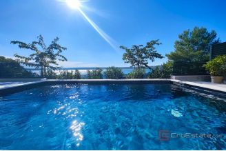 020 2021 420 near zadar villa first row to the sea for sale