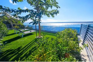 020 2021 420 near zadar villa first row to the sea for sale