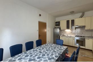 015 2035 293 Trogir Family house near the sea for sale