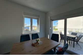 018 2044 72 Rogoznica newly built residential building for sale