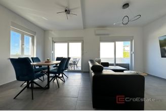 018 2044 72 Rogoznica newly built residential building for sale