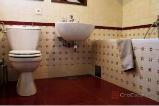 015 2035 294 Marina authentic stone house with swimming pool for rent