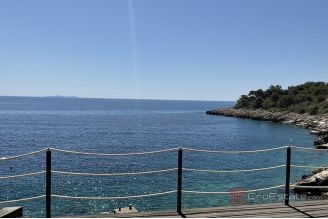 019 2052 89 Korcula Villa with a sea view for sale