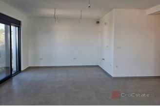 015 2031 215 rogoznica spacious penthouse with open sea view for sale