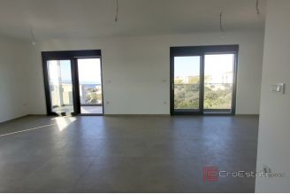015 2031 215 rogoznica spacious penthouse with open sea view for sale