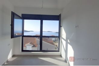 015 2031 215 rogoznica spacious penthouse with open sea view for sale