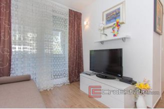 13 2018 72 one bedroom apartment split