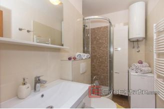13 2018 72 one bedroom apartment split