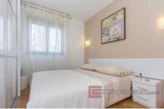 13 2018 72 one bedroom apartment split