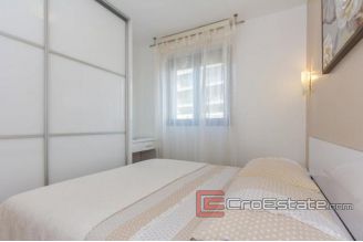 13 2018 72 one bedroom apartment split