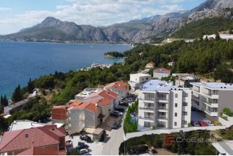 010 2052 93n omis two bedroom apartment with loggia for sale