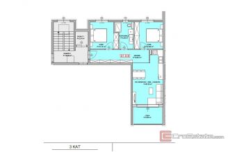 010 2052 93u Omis Two bedroom apartment near the sea for sale