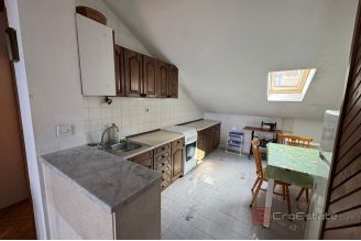 006 1029 02 Dubrovnik Spacious apartment for sale